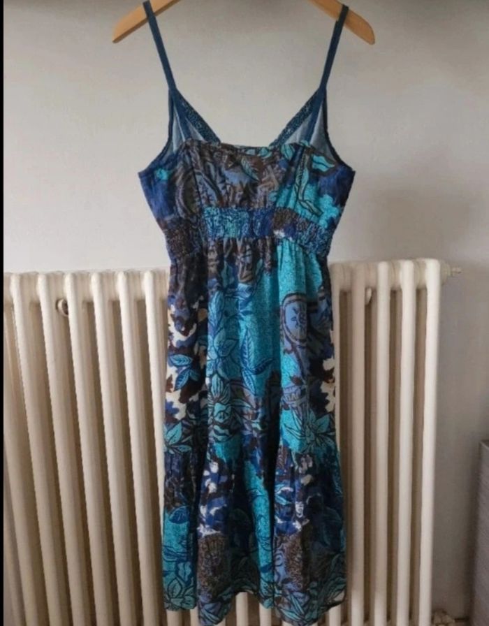 Robe bleue bretelles - photo numéro 4