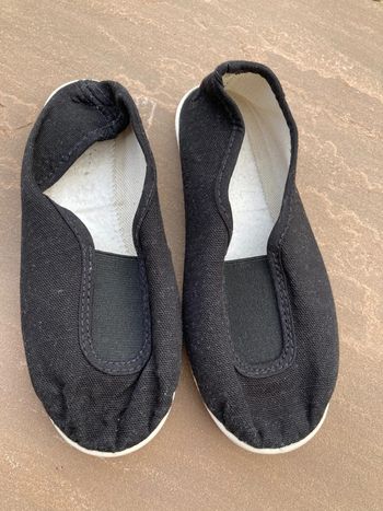 Rythmiques enfant taille 28