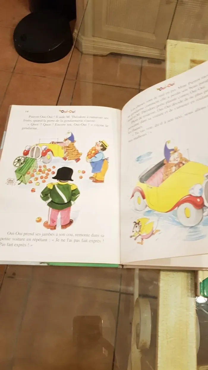 Lot 2 livres Oui oui - photo numéro 4