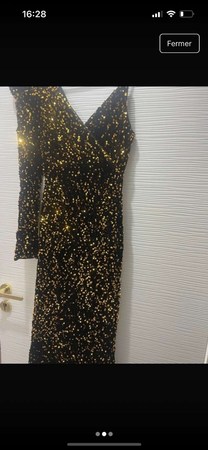 Robe taille m neuf sans étiquettes