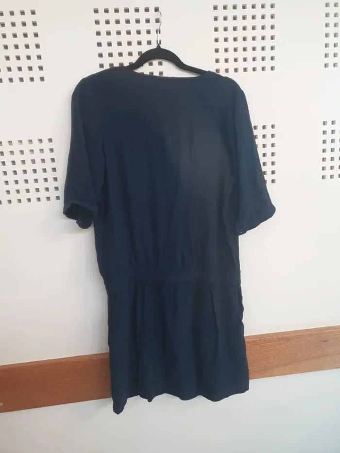 Robe bleu marine - photo numéro 2