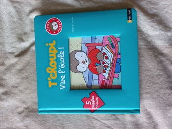 Livre puzzle "Tchoupi Vive l'école !"