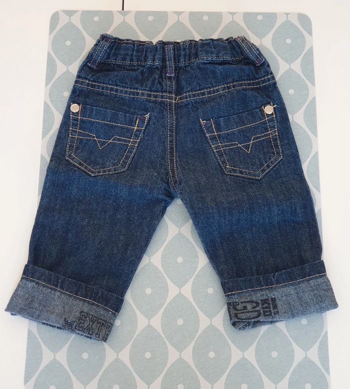 Jeans - 9M - photo numéro 2