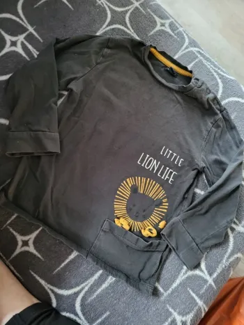 Pull kiabi 36 mois