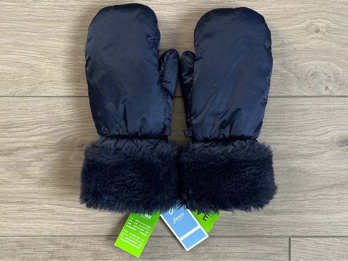 Moufles imperméables T-2 en fausse fourrure avec doublure en micro polaire Jacadi T-8/12 ans - photo numéro 2