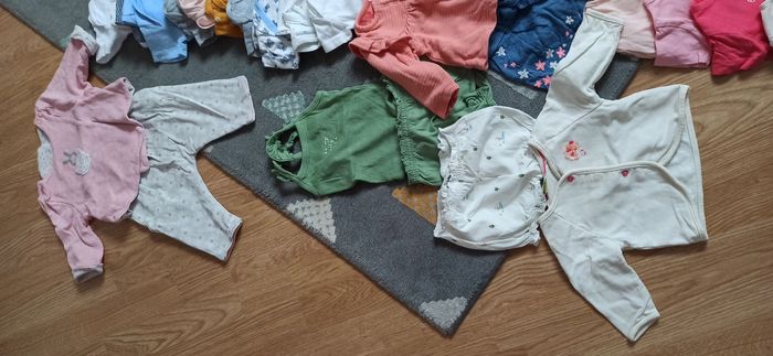 Lot vetements 3 mois fille - photo numéro 2