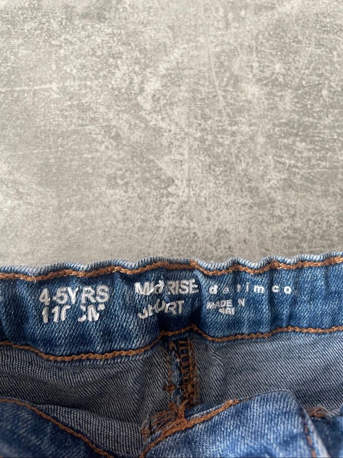 Short en jean bleu foncée fille 4/5 ans primark - Denim co - photo numéro 2