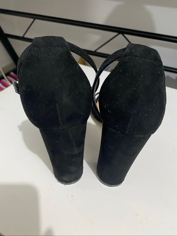 Talons noir - photo numéro 6