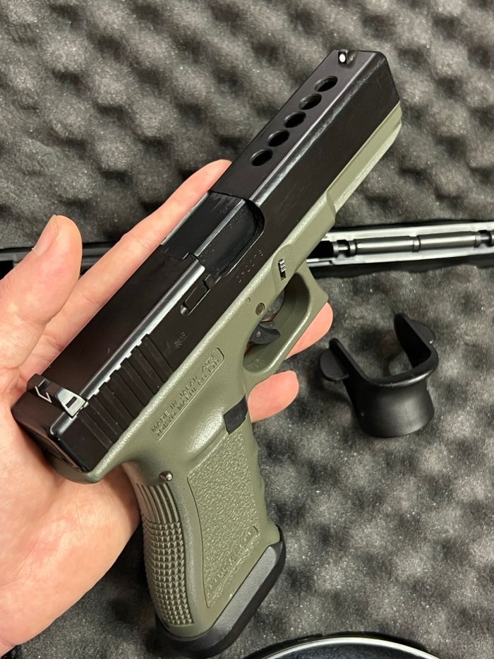 Airsoft glock 17 - photo numéro 2