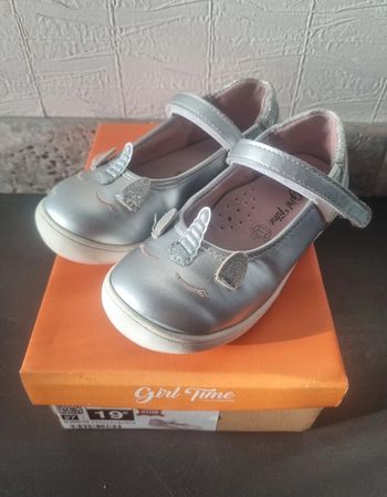 Ballerines cuir 27