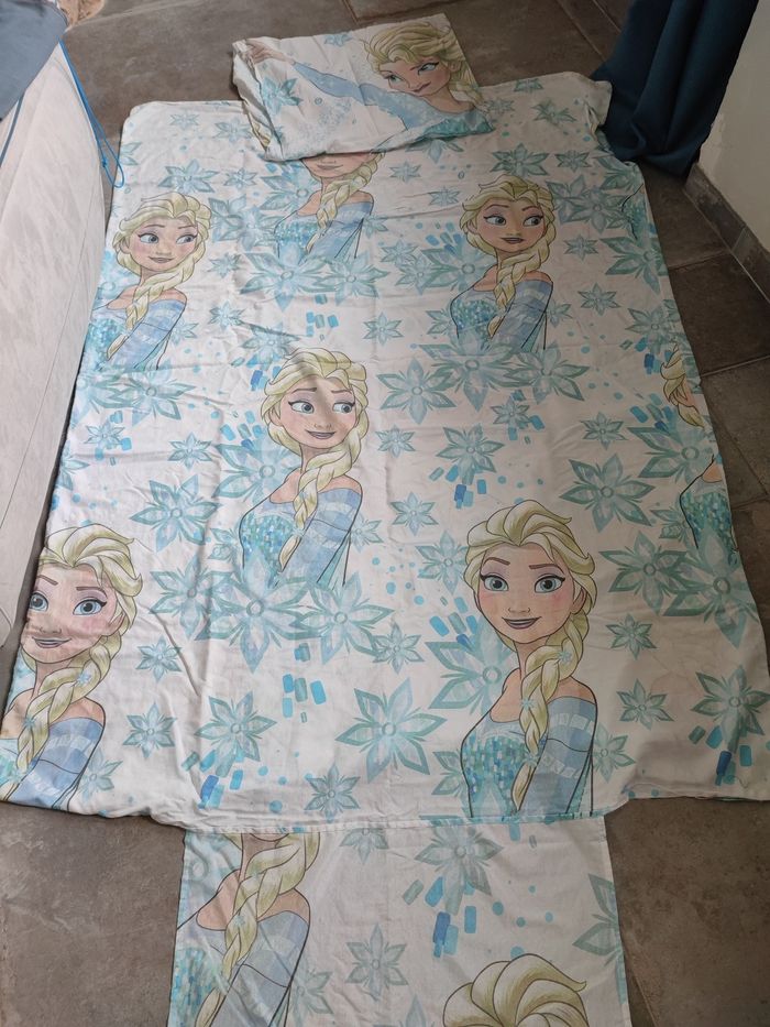House couette et taie oreiller Reine des neiges
