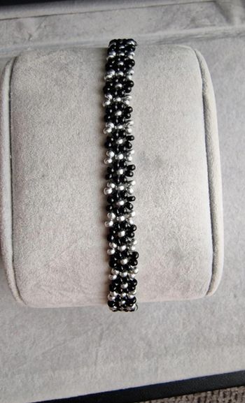 Bracelet noir et argenté