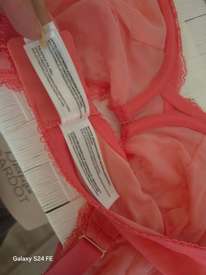 Soutien-gorge avec armatures Brigitte Bardot dentelle corail neuf 100C femme - photo numéro 9