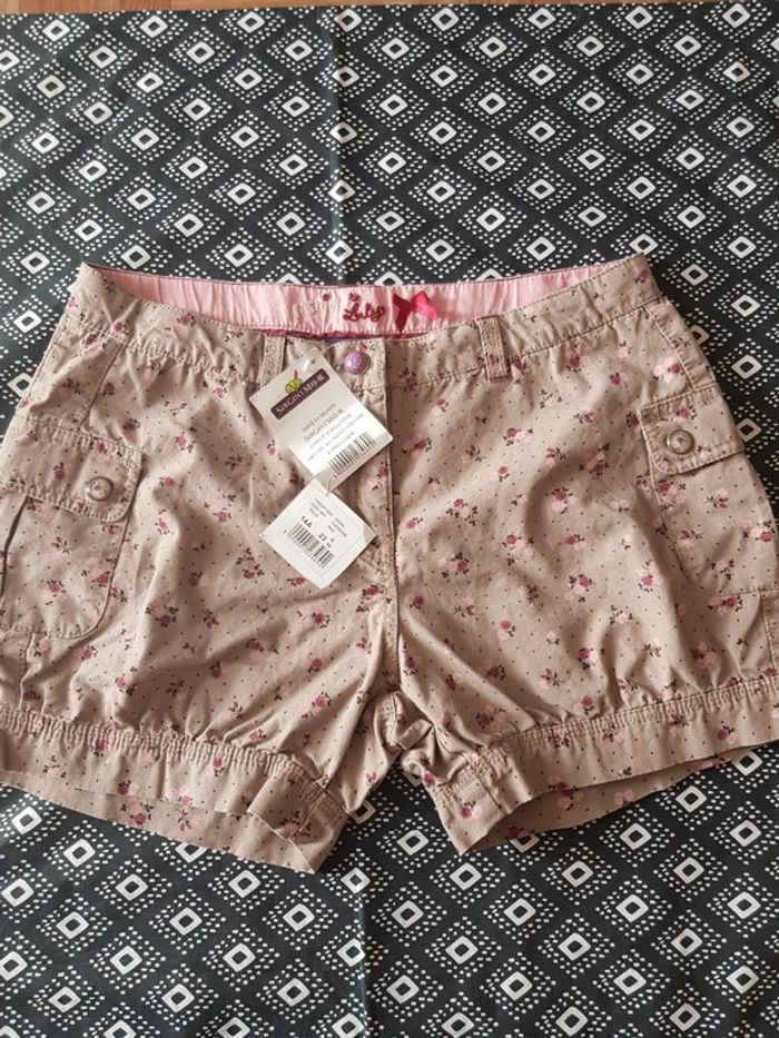 Short Sergent Major neuf avec défaut