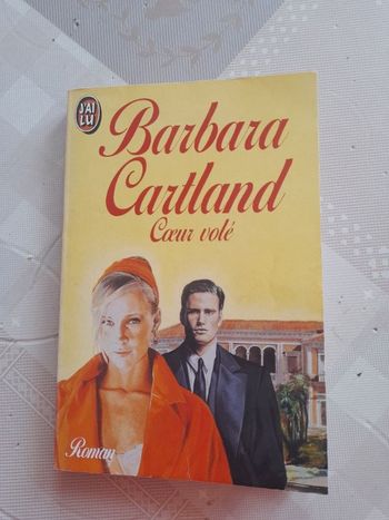 Livre de Barbara Cartland "Coeur volé", édition "j'ai lu"