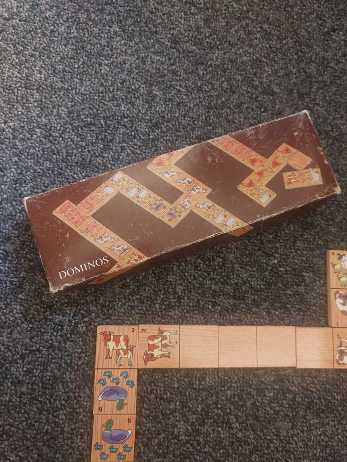 Jeu de dominos complet - photo numéro 5