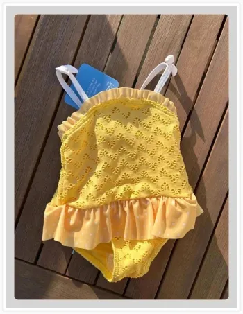 Maillot de bain 6 mois neuf