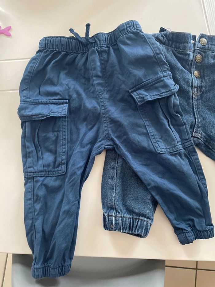 Deux pantalons - photo numéro 2