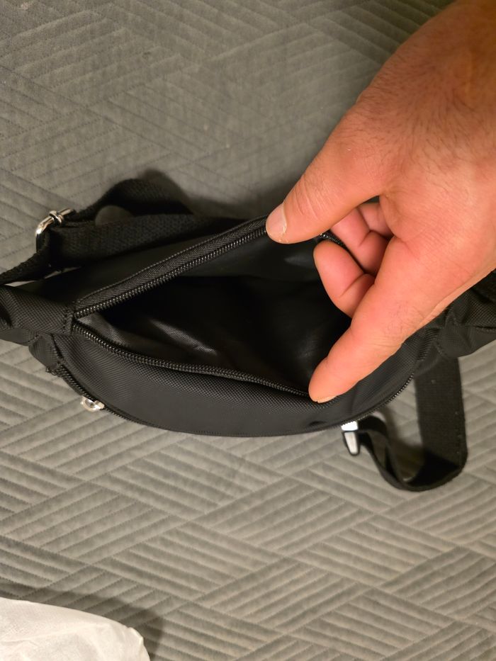 Sac banane Lacoste - photo numéro 8