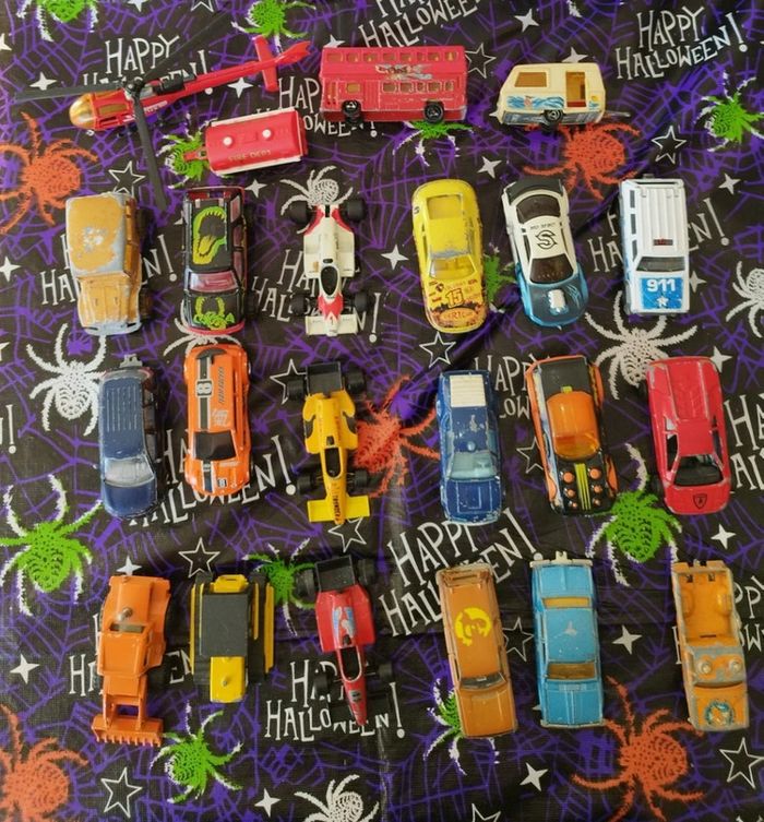 Lot voitures Majorette miniature set vehicules car f1 caravane bus citerne