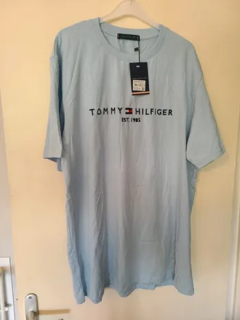 Thee-shirt tommy-hilfiger