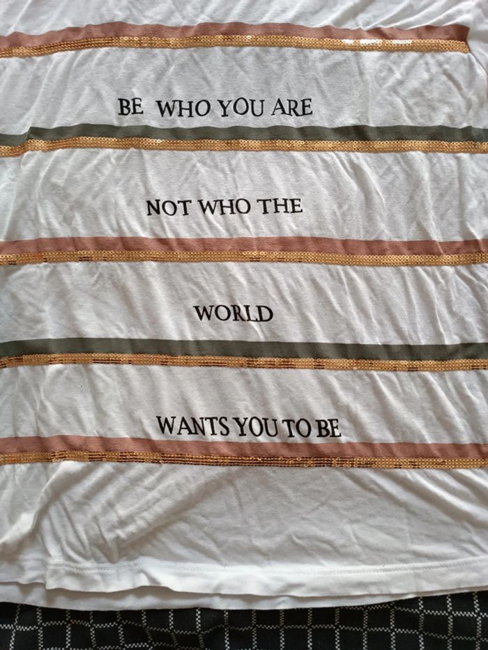 Tee shirt - photo numéro 2