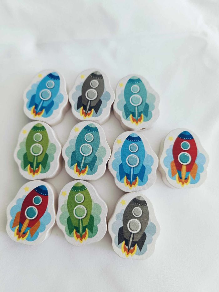 Lot de perles fusée