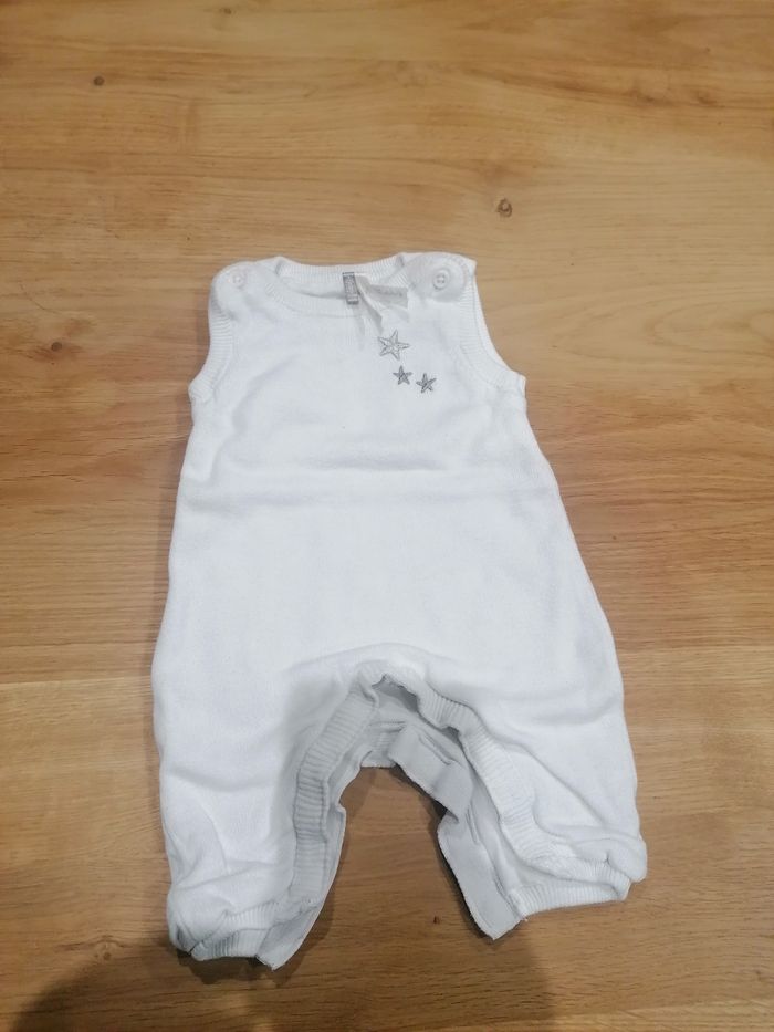 Lots 62 articles taille 1 mois fille - photo numéro 3