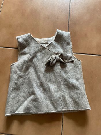 Gilet fourrure fille 2/3 ans