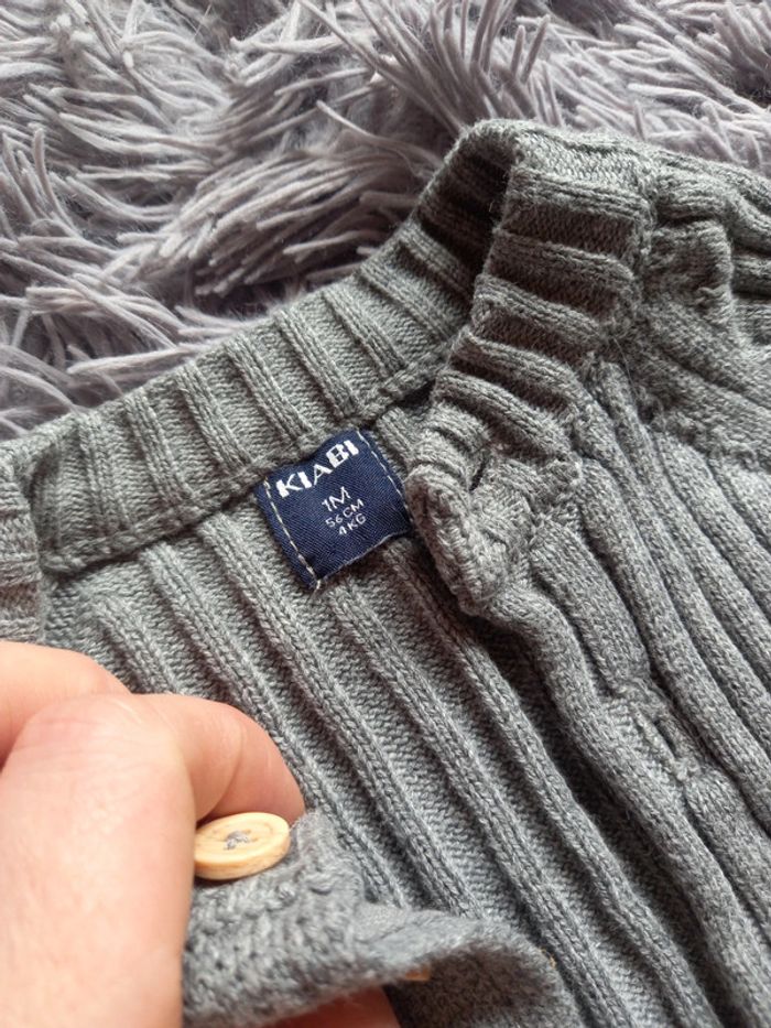 Ensemble pantalon + gilet en tricot 1 mois - photo numéro 2