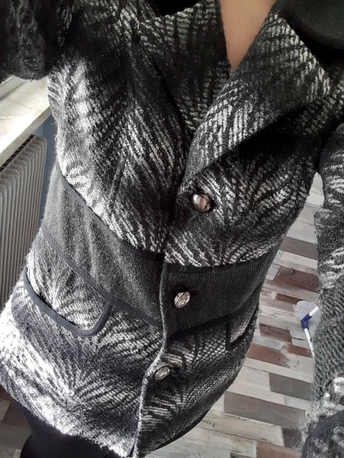 Manteau Julie Guerlande - photo numéro 2