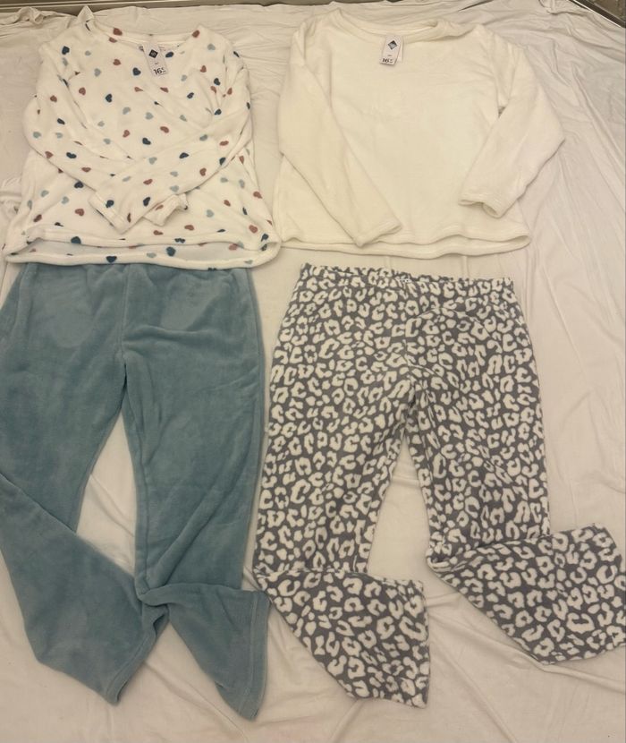 Pyjamas neufs - photo numéro 2