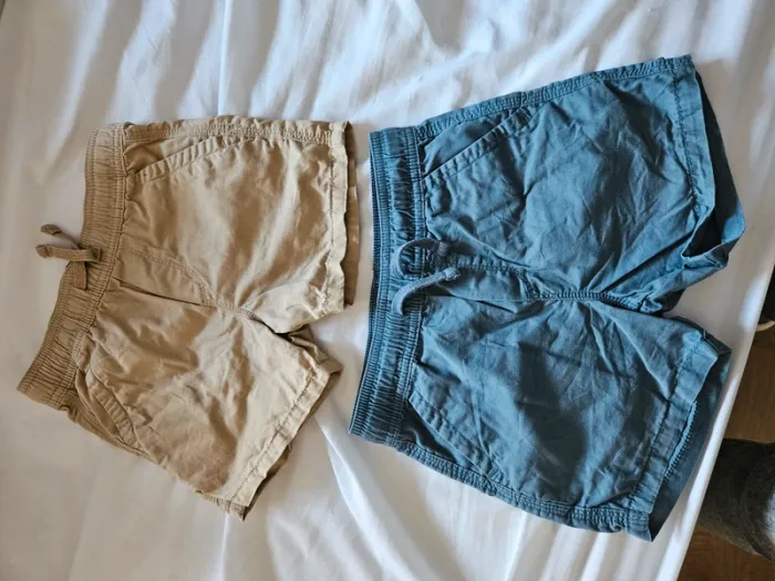 2 shorts