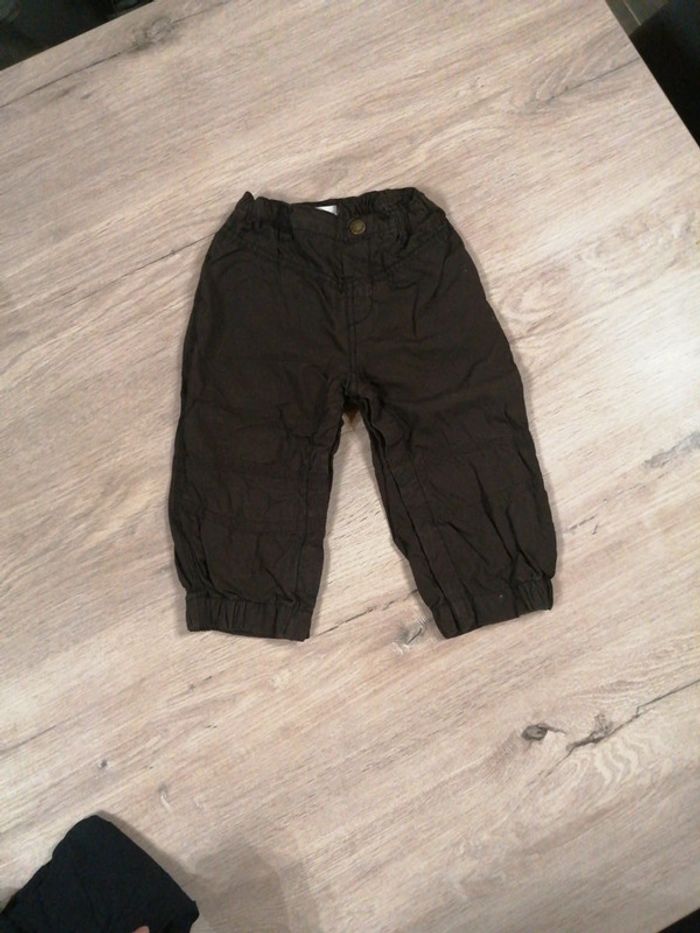 4 pantalons 18 mois - photo numéro 2