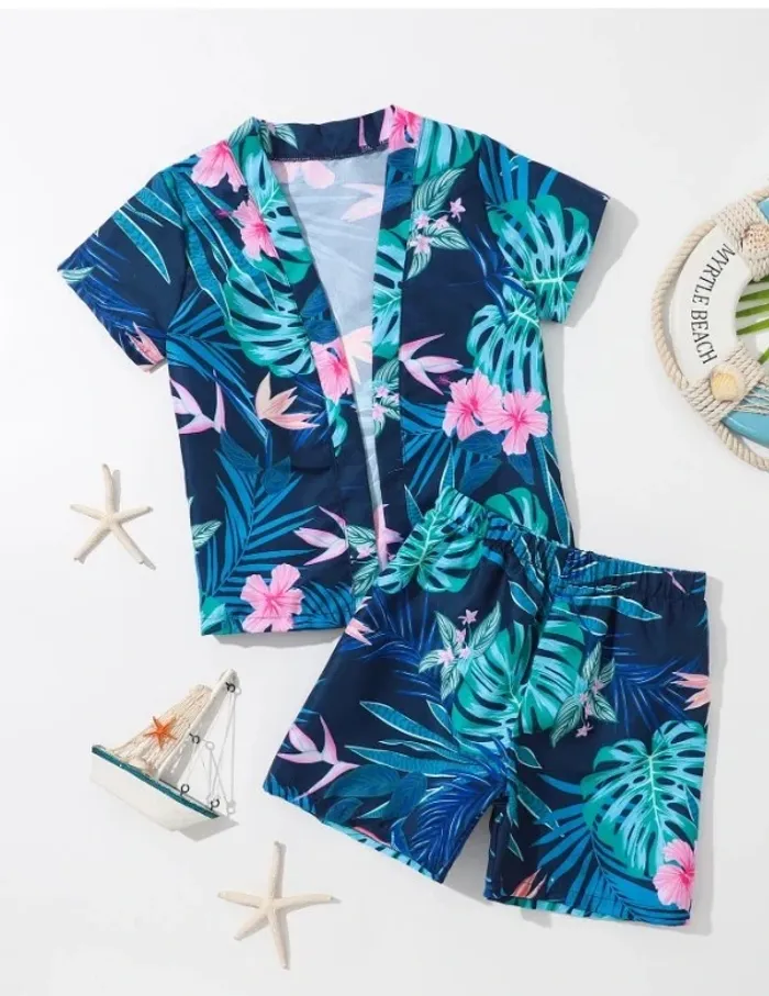 Ensemble chemise et short à fleurs