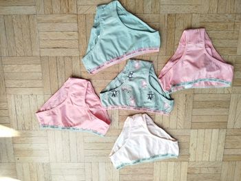 5 culottes fille neuves Tape à l'oeil 4 ans