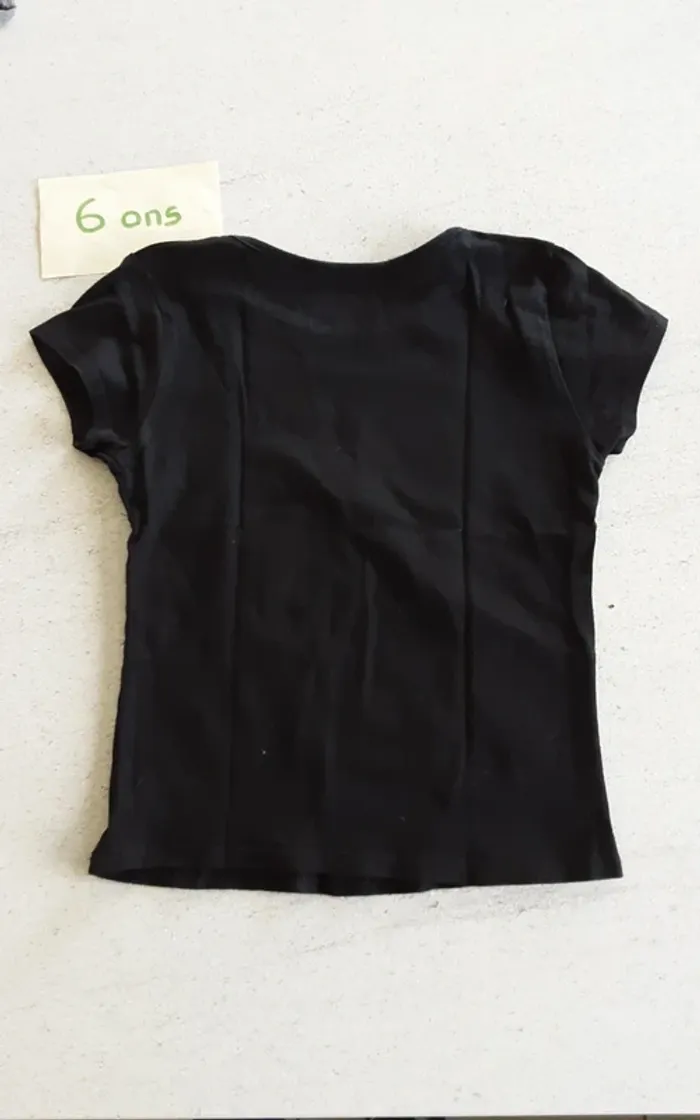 Tshirt 6 ans - photo numéro 2
