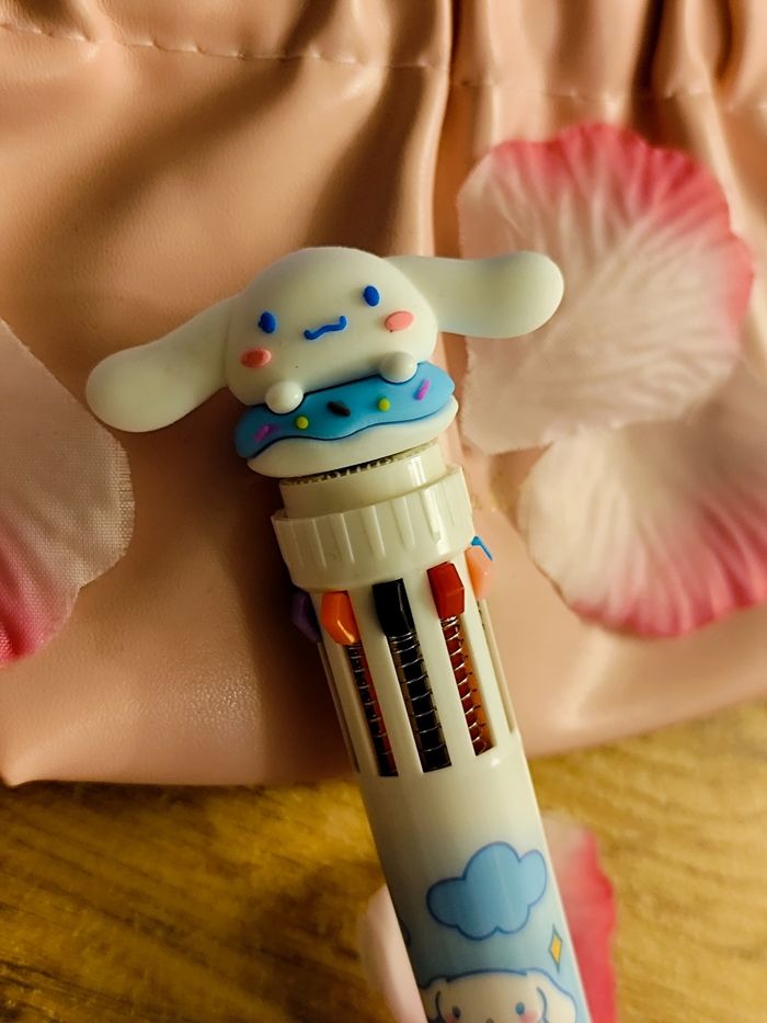 crayon 10 couleurs sanrio kawaii Cinamorole - photo numéro 2
