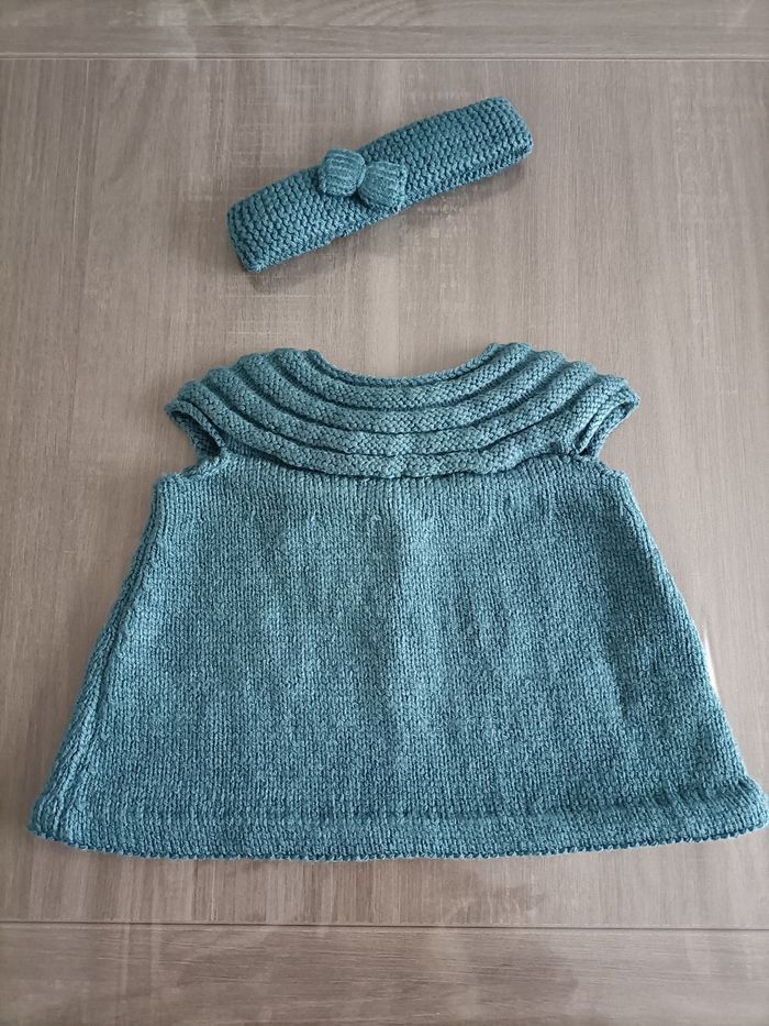 Magnifique robe en laine avec son bandeau assorti 1 mois - photo numéro 2