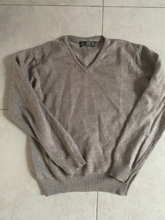 Pull Celio