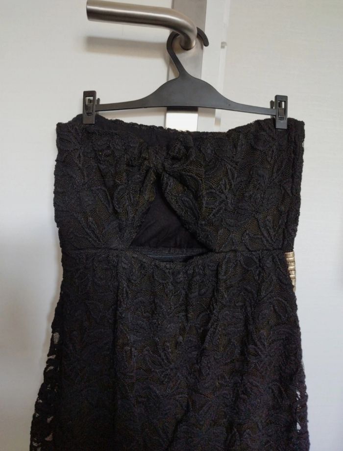 Robe en dentelle - photo numéro 4