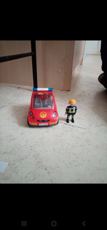 Voiture de pompiers Playmobil