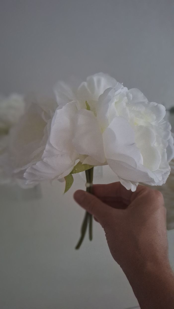 Lot de 2 vases avec bouquets de pivoine blanc - photo numéro 4