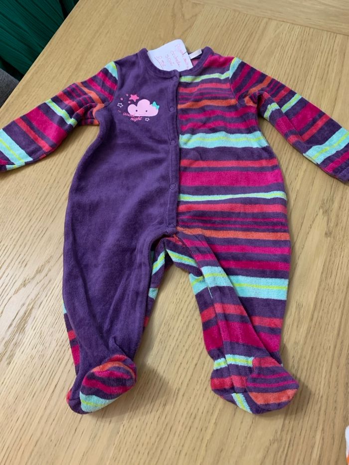 Lot pyjama - photo numéro 2