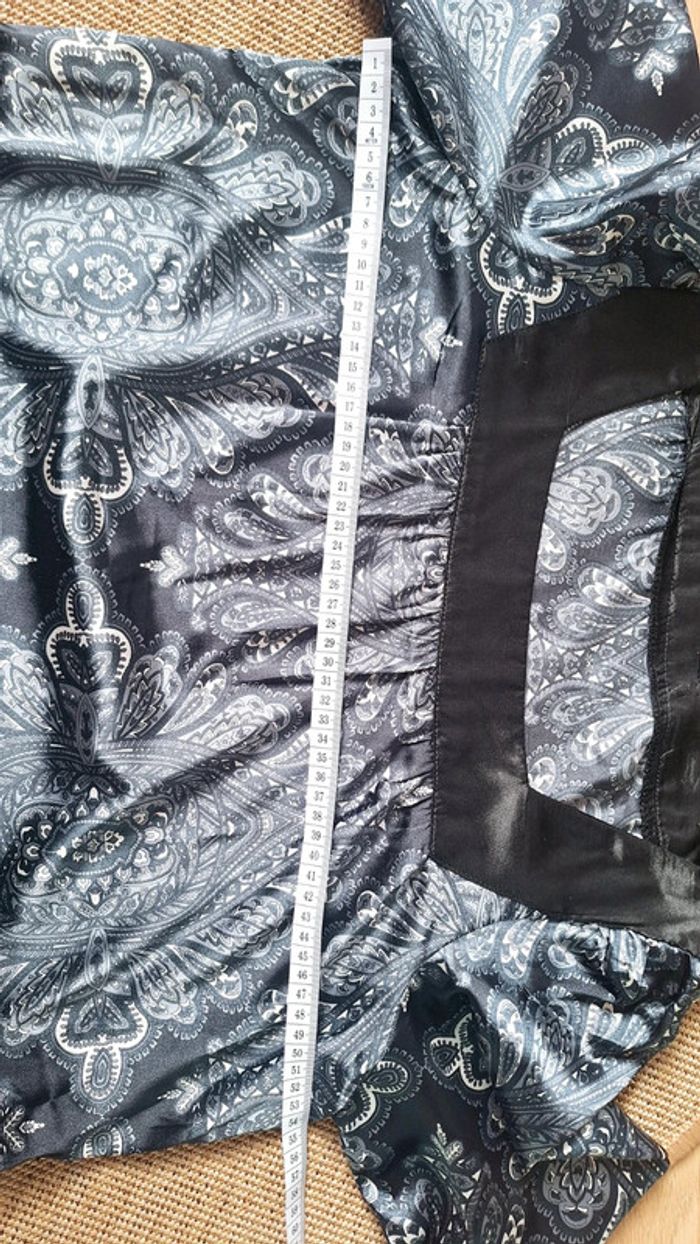 🦚 Magnifique blouse femme à motifs taille 40/42  🦚 - photo numéro 8