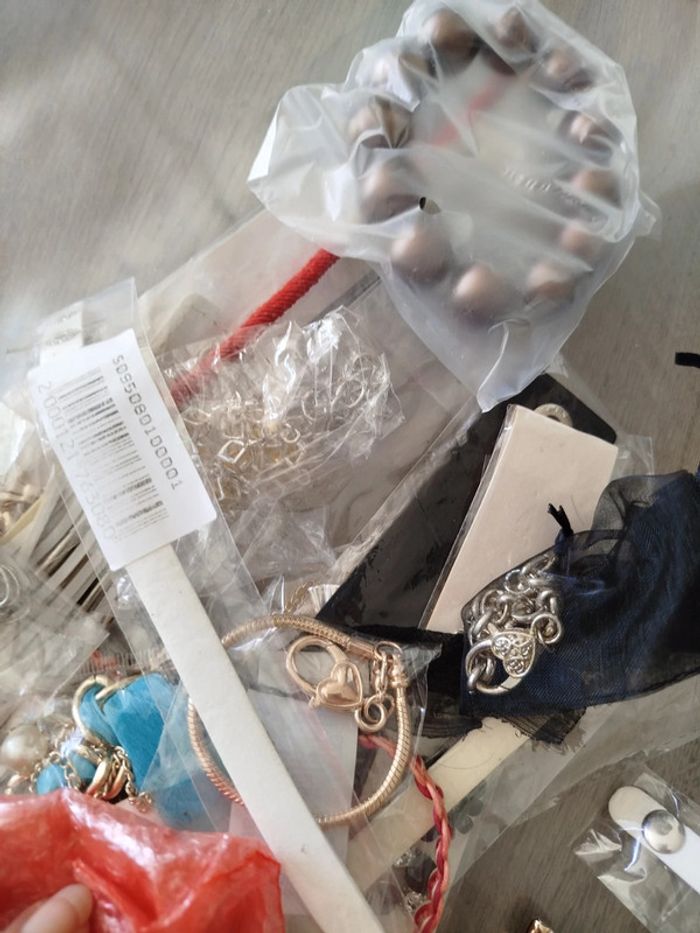 Lot revendeur de 72 bracelets - photo numéro 4