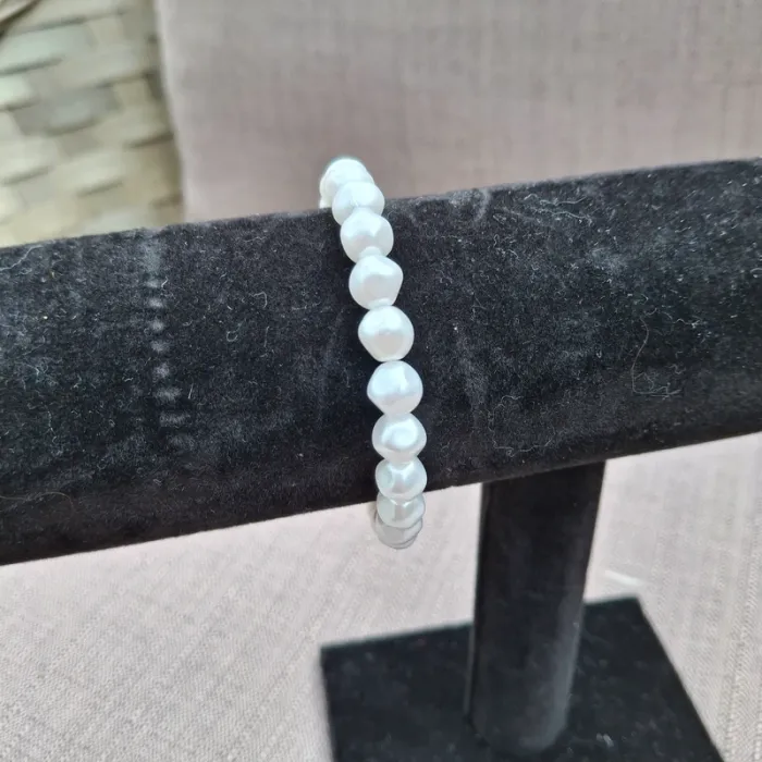 Bracelet perles blanches