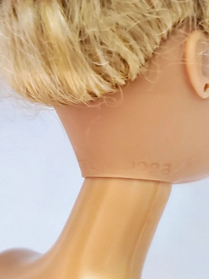 Lot de 3 poupée Barbie jambes et bras fixes - photo numéro 7