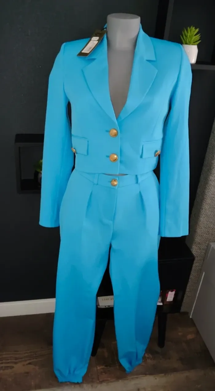 Ensemble tailleur blazer/pantalon