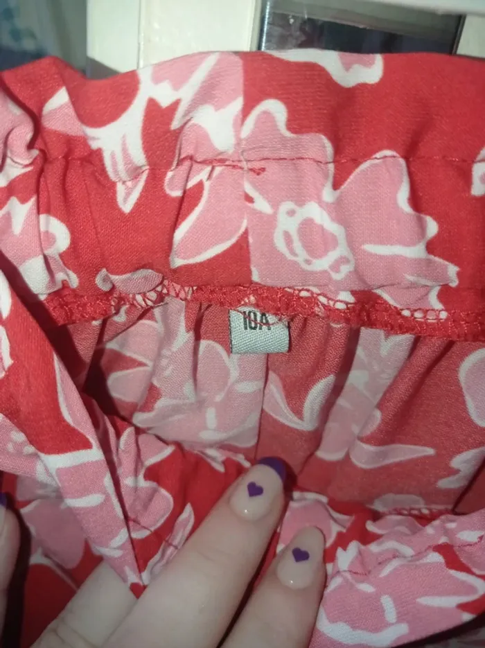 Jupe rouge et rose enfant avec motifs fleurs - photo numéro 3